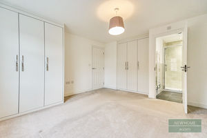 Photo 26- click for photo gallery